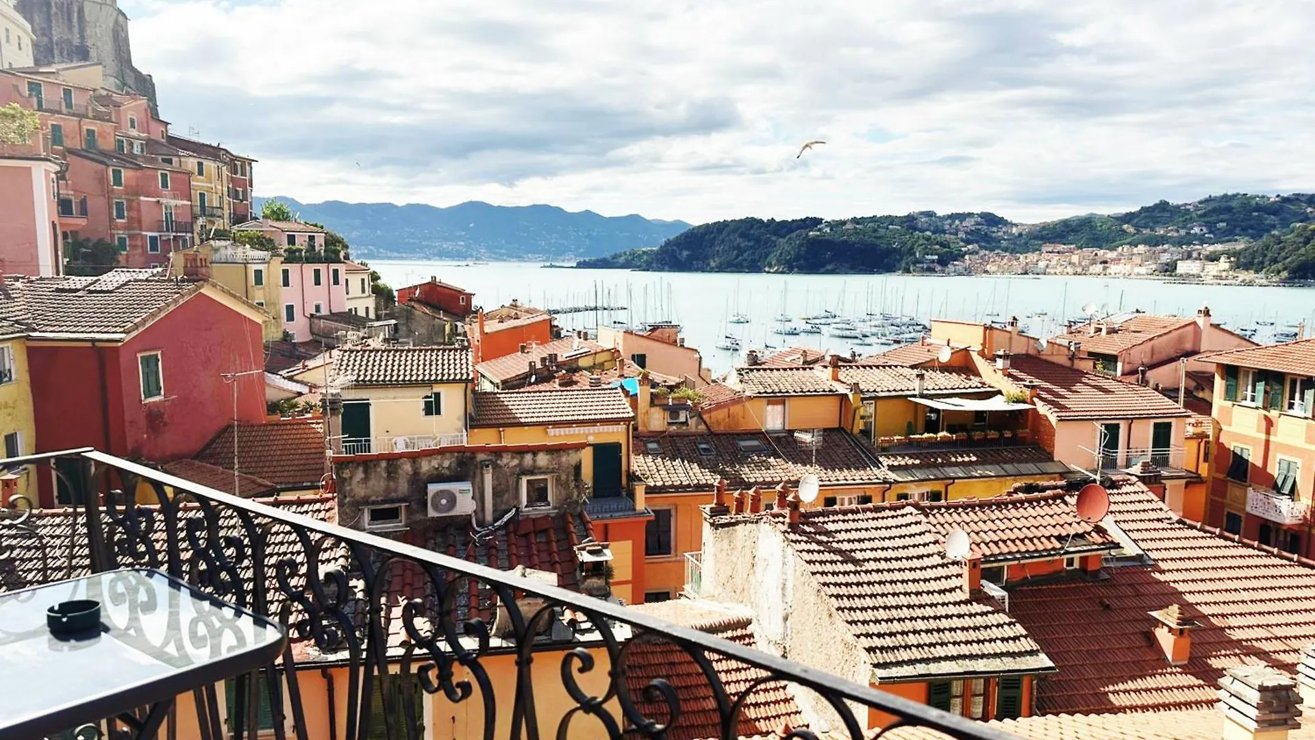 Lerici Mare - Castello 5 Terre Apartment